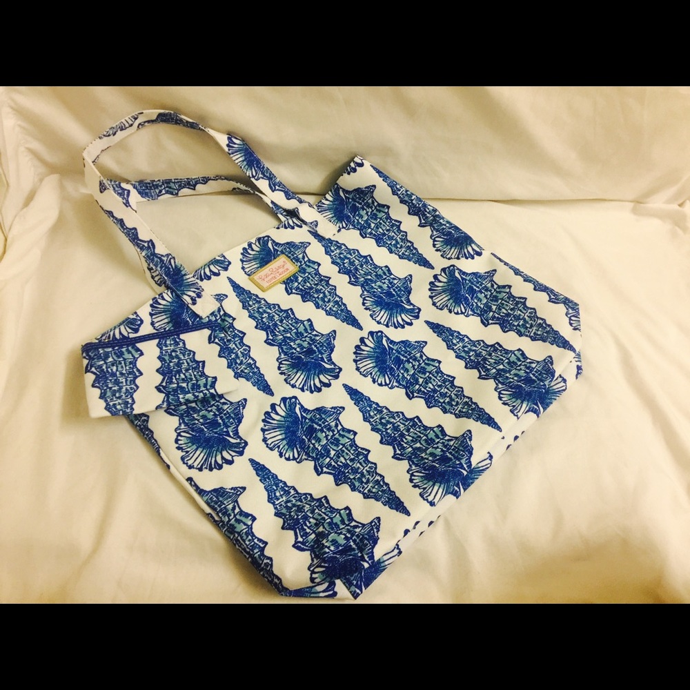 NEW Lilly Pulitzer Royal Blue Shells Tote